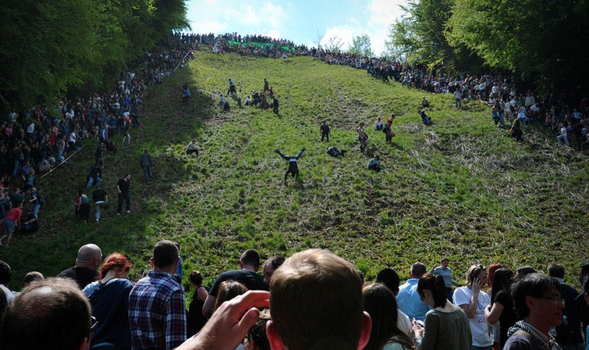 May&#39;s most ridiculous and cutthroat competition: Cooperschild Cheese Race 2013