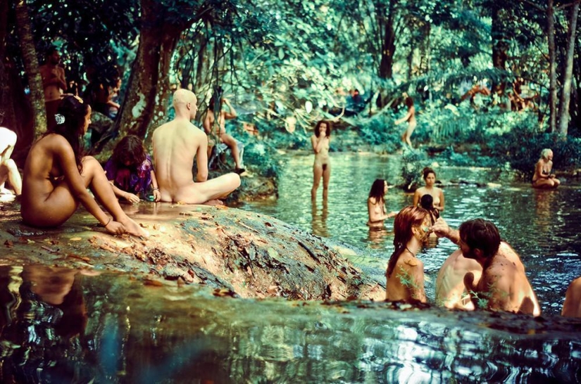 "Meeting of the rainbow tribes": meetings of modern hippies