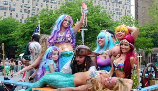 Mermaid Parade - Good Old Brooklyn Freak Show