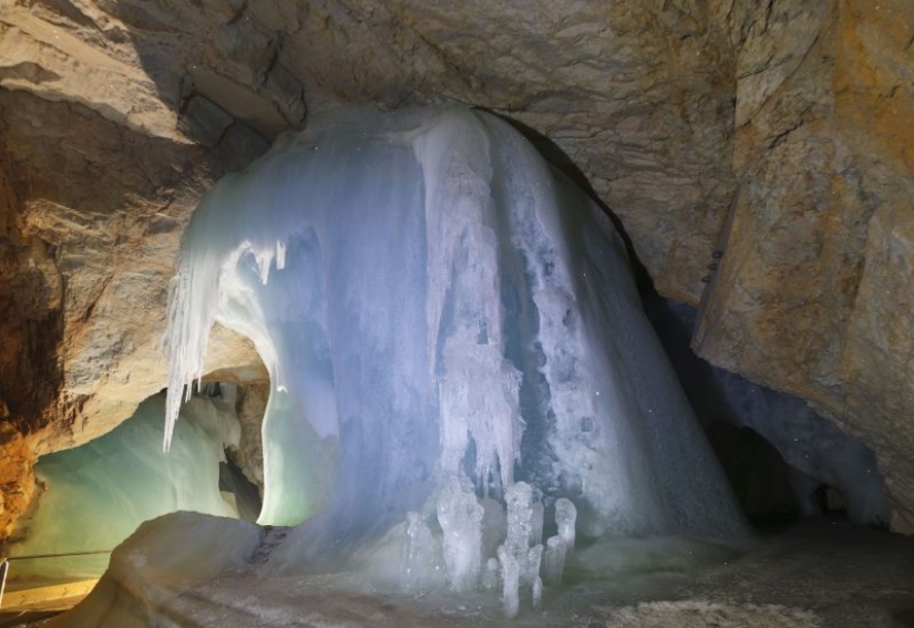Milagrosa belleza: los 12 más increíbles cuevas en el mundo