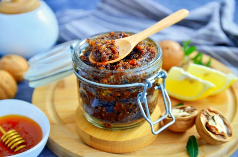 Miracle remedy - Amosov paste: how to cook and consume correctly