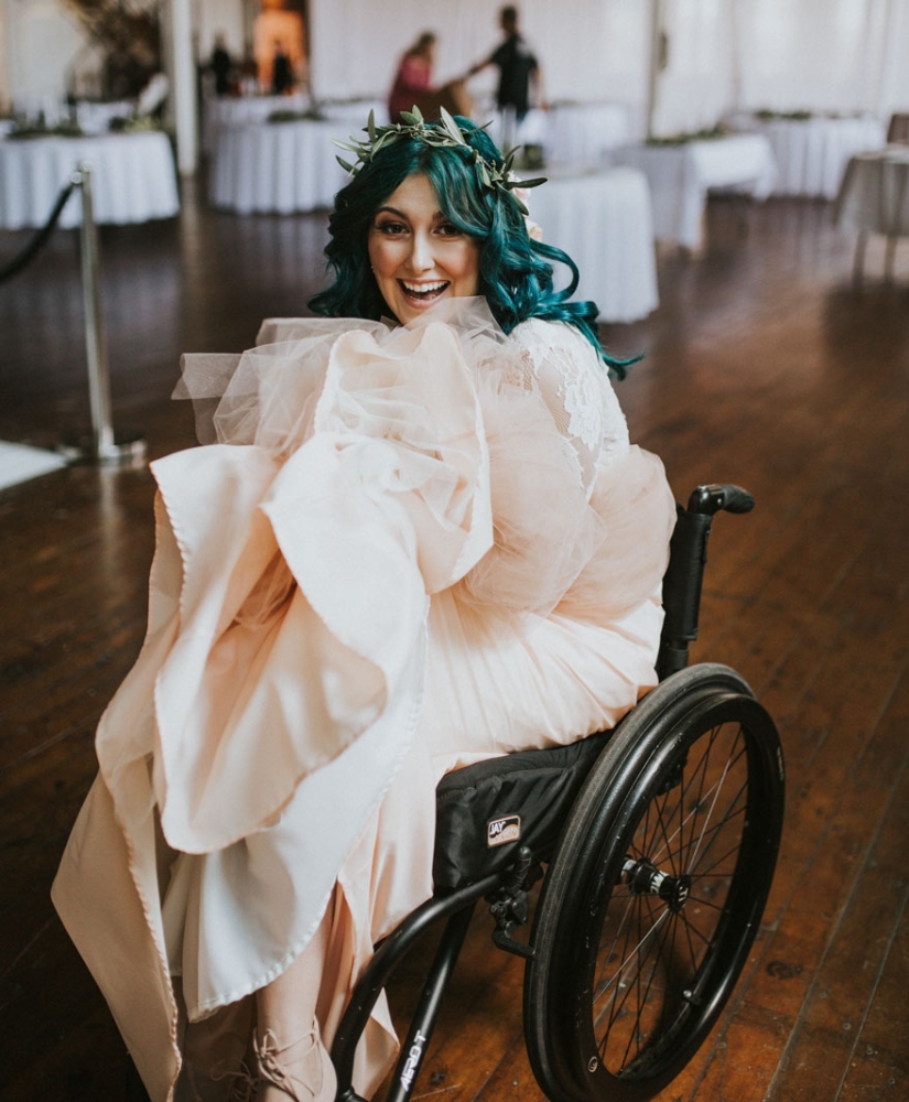 Miracles happen: the paralyzed bride got up and walked to the altar, touching the groom and guests to tears