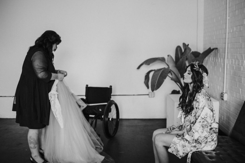 Miracles happen: the paralyzed bride got up and walked to the altar, touching the groom and guests to tears