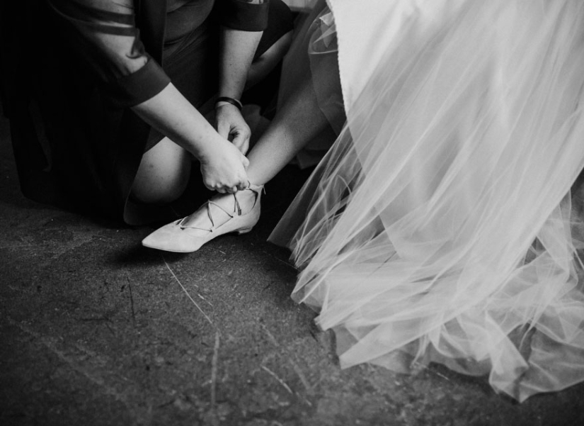 Miracles happen: the paralyzed bride got up and walked to the altar, touching the groom and guests to tears