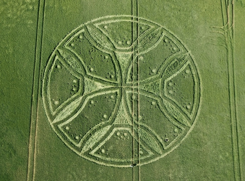 Misteriosos círculos de las cosechas en Wiltshire