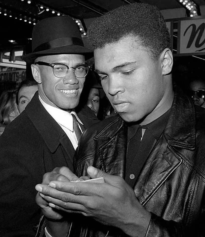 Muhammad Ali, uno de los mejores boxeadores de la historia del deporte, ha muerto en Estados Unidos