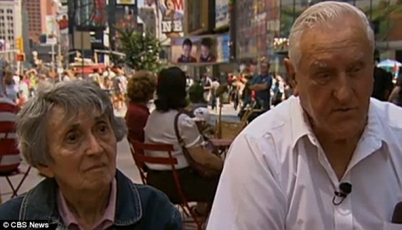 Murió una mujer de la legendaria foto donde un marinero besa a una niña en Times Square