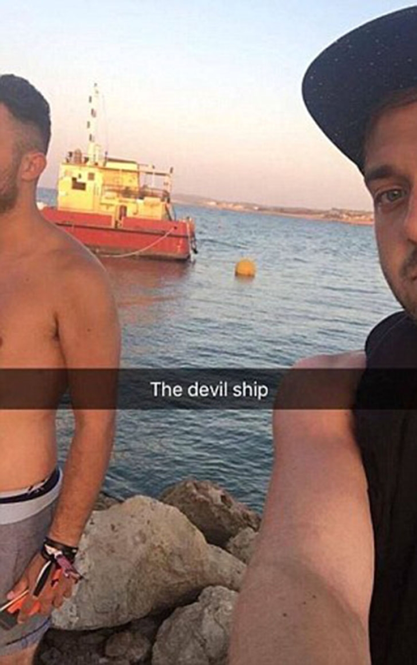 Navegado: Los turistas británicos se fueron de juerga en Chipre y terminaron en Siria