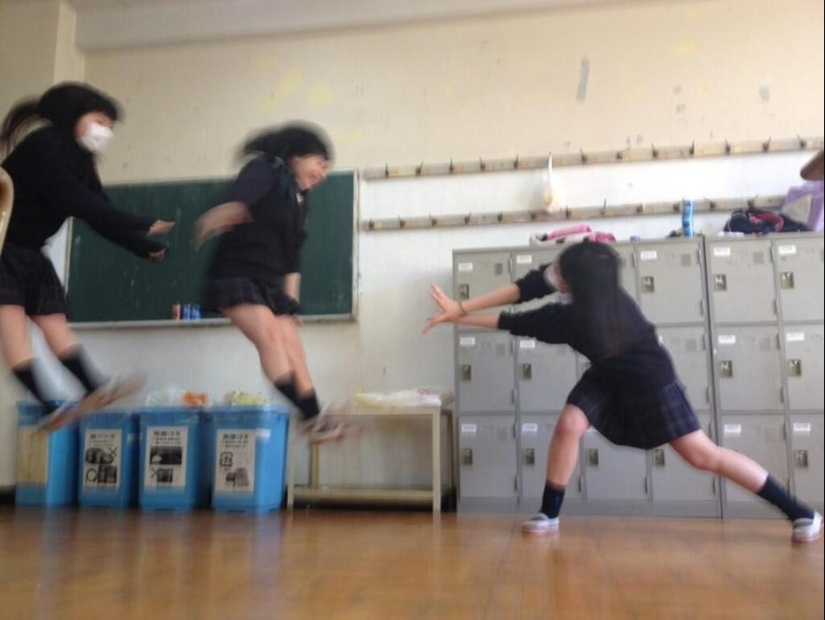 New Photo-Mam: Super-Energy Attack of Japanese Schoolgirls