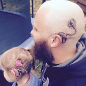 New Zealander tattooed himself in solidarity with his 6-year-old deaf daughter