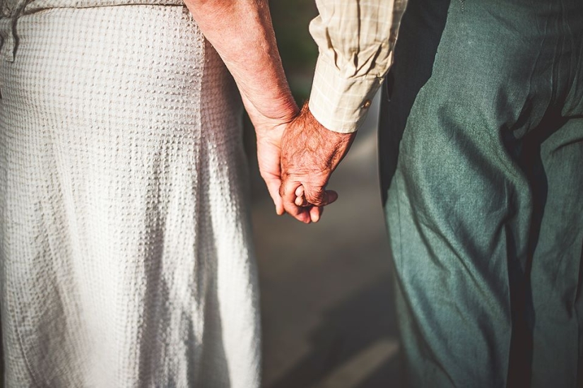 Newlyweds aged: Georgian couple got married after 55 years together