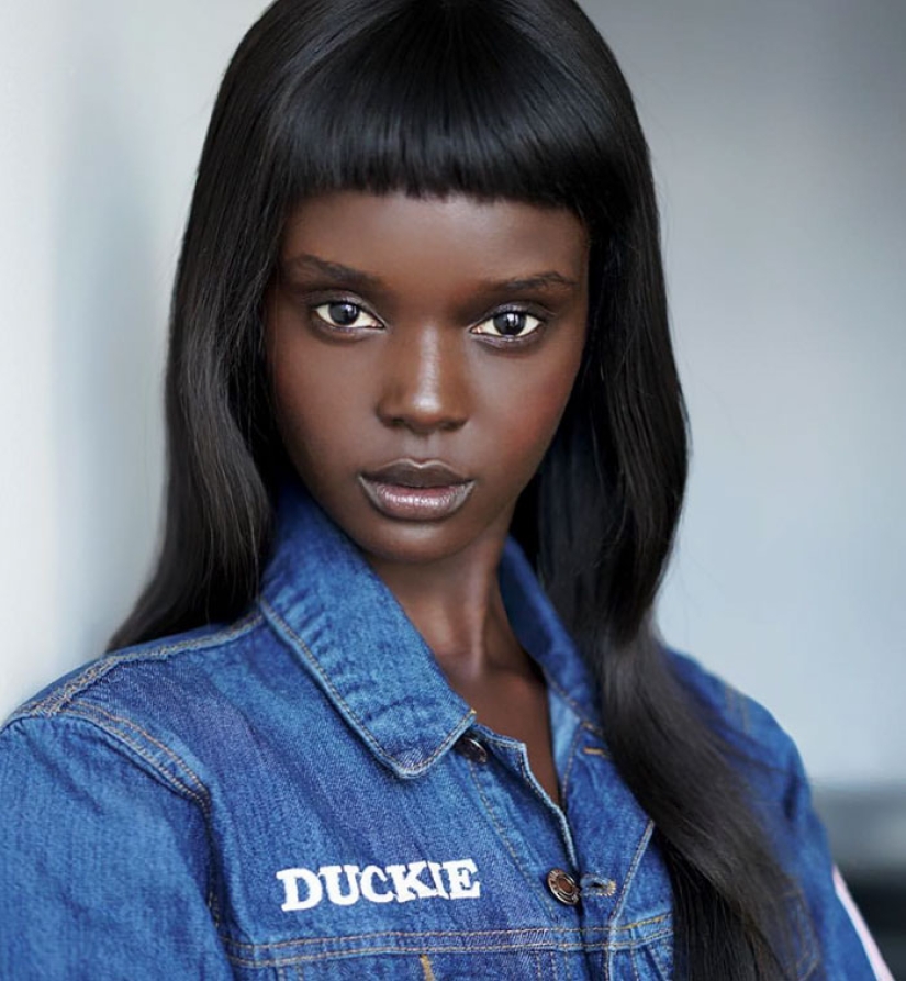 "No creo que sea real": Una niña Barbie de Sudán del Sur