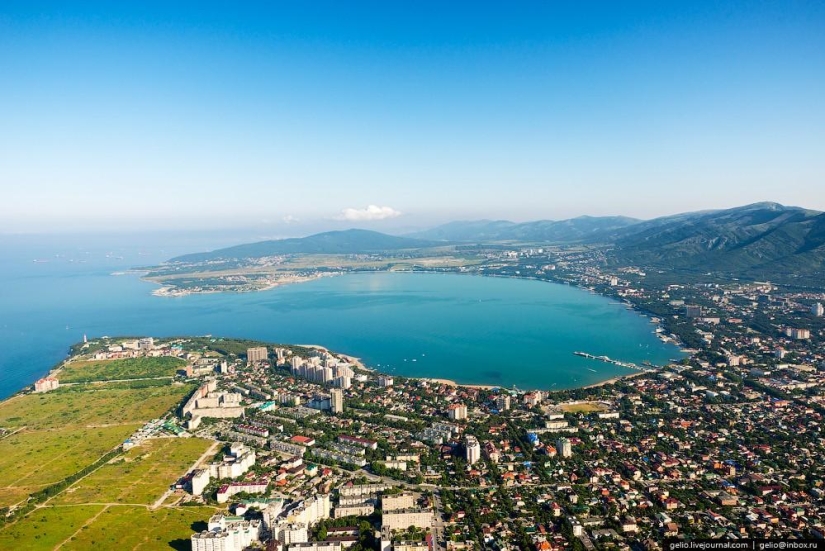 Novorossiysk and Gelendzhik from a height