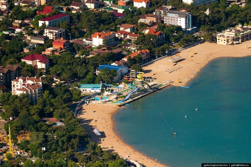 Novorossiysk and Gelendzhik from a height