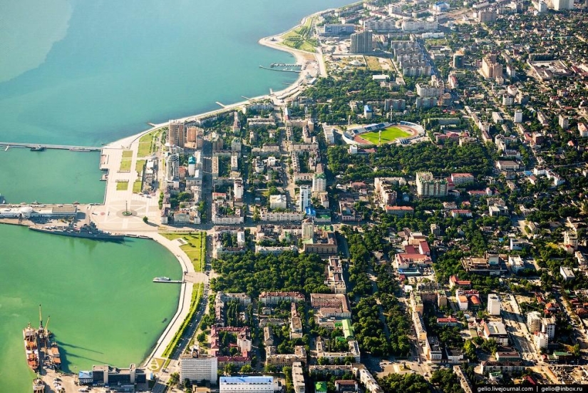 Novorossiysk and Gelendzhik from a height