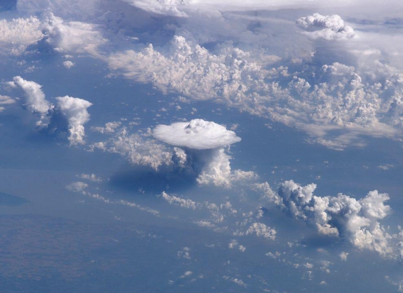 Nubes: Vista desde el espacio