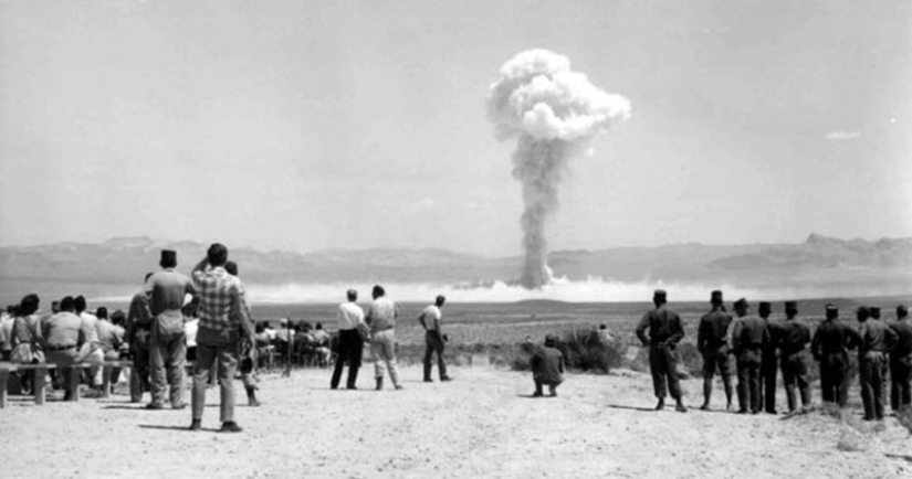 Nuclear tourism in the USA, or How the nuclear test site became a tourist attraction