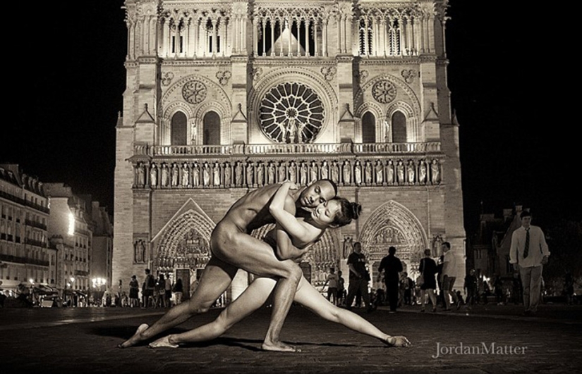 Nude in the big city: dancers and ballerinas undressed for a unique photo project