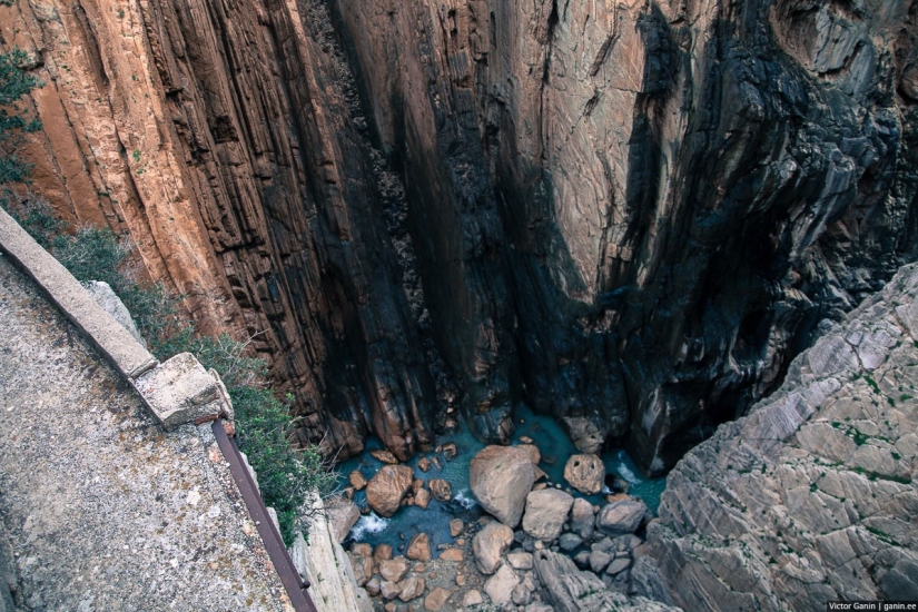 One of the most dangerous trails in the world - Caminito del Rey