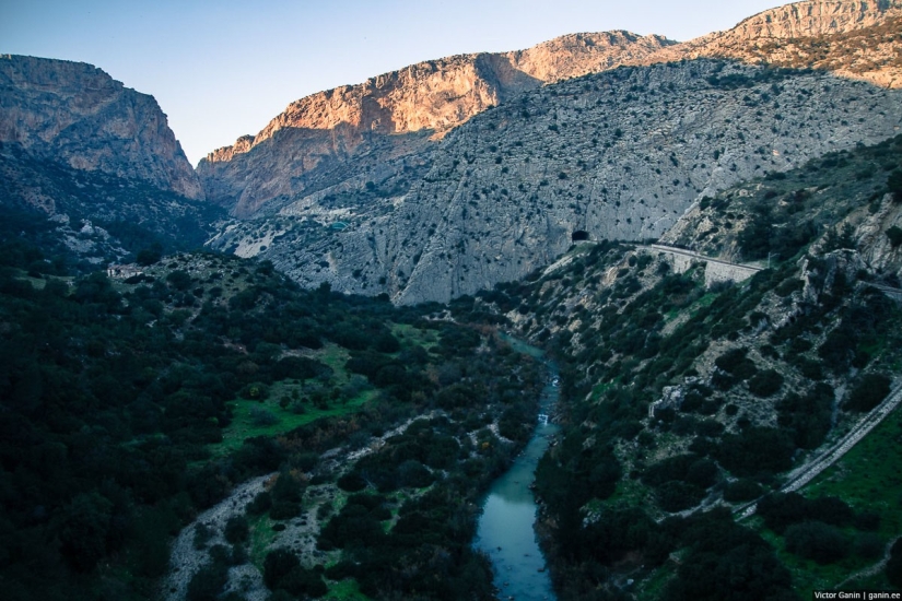 One of the most dangerous trails in the world - Caminito del Rey