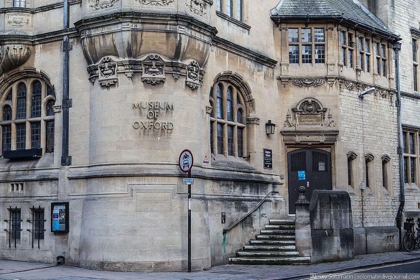 Oxford. Universidad de Oxford. Día del Conocimiento de Navidad