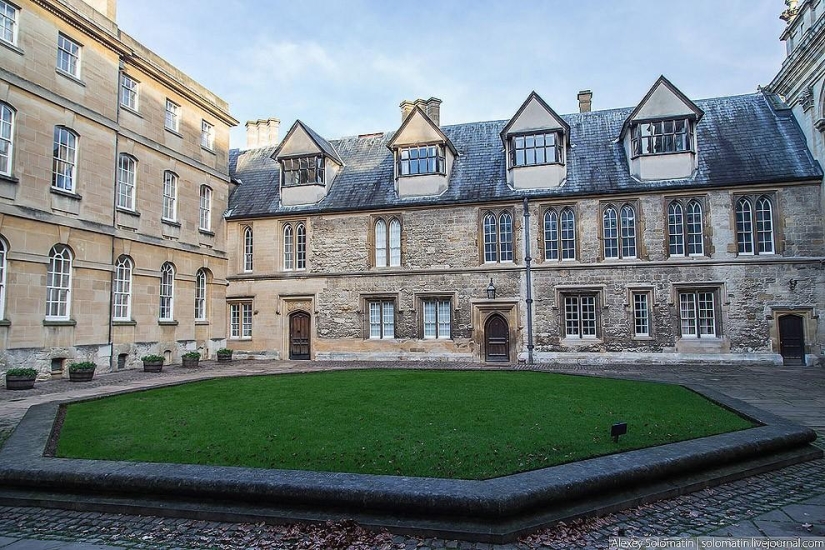 Oxford. Universidad de Oxford. Día del Conocimiento de Navidad