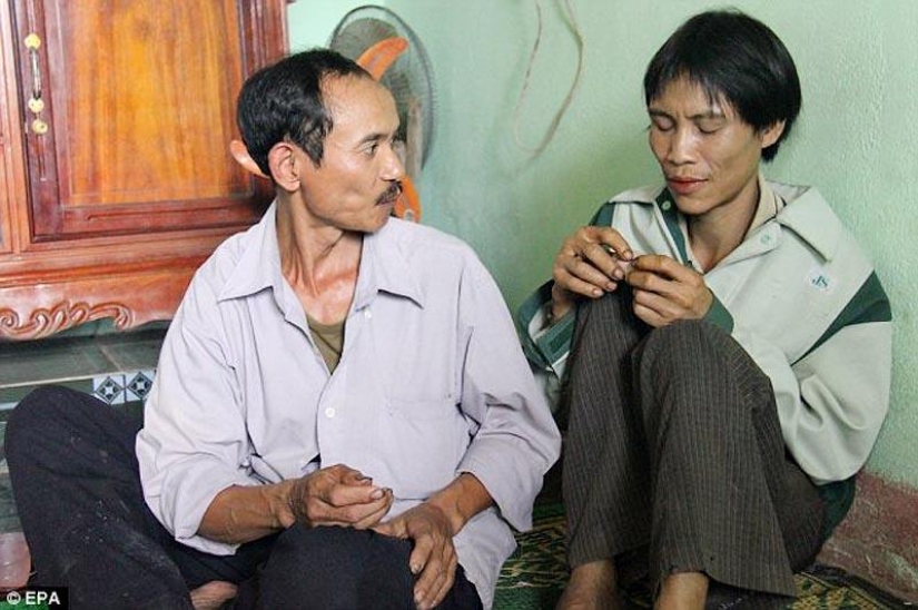 Padre e hijo encontrados en Vietnam escondidos en la selva durante 40 años