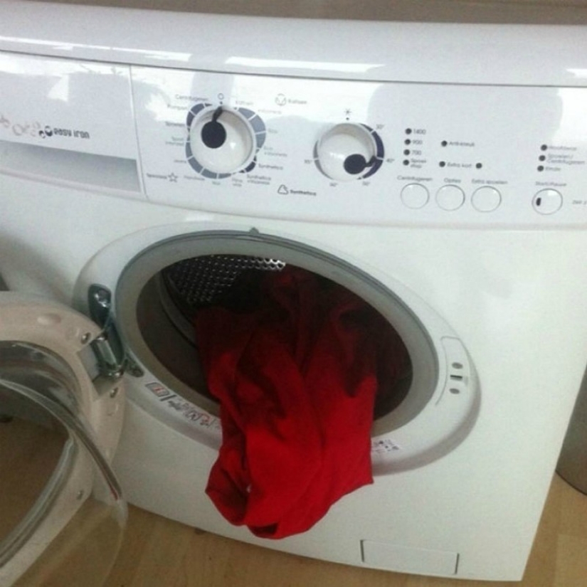 Pareidolic Illusions: 18 Inanimate Objects That Look Like They Are Alive