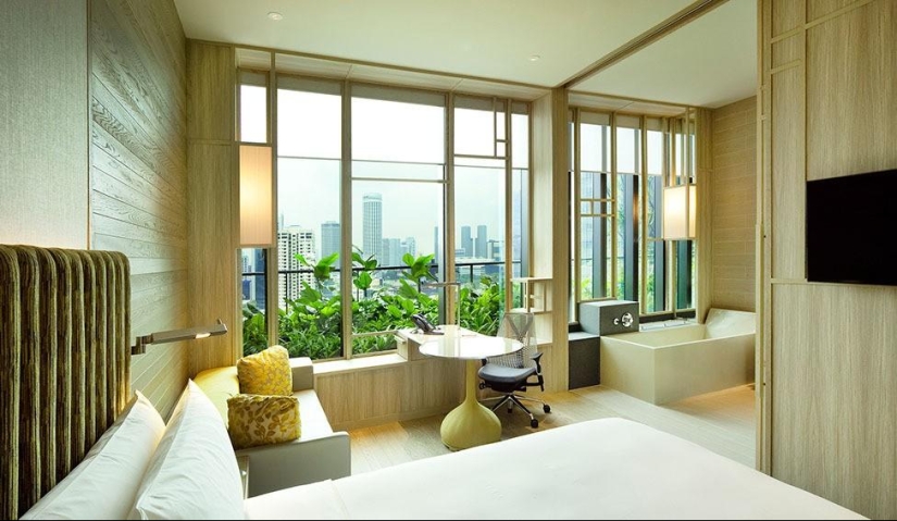 Parkroyal Garden Hotel in Singapore