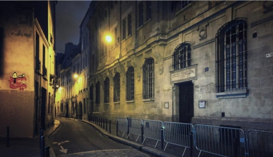 París de noche-El fotógrafo francés Loic Le Coeur toma impresionantes fotografías en su teléfono