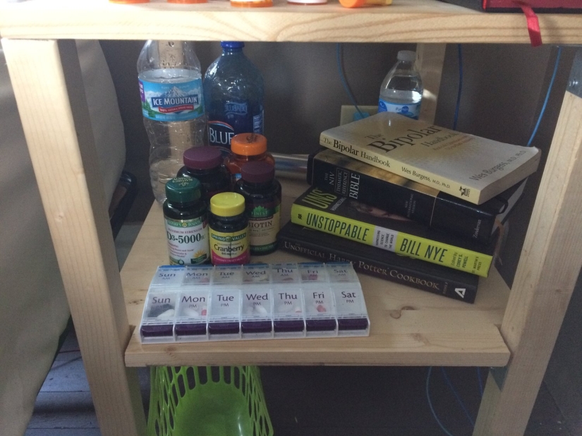 Photo project: what the bedside tables of chronic patients tell about