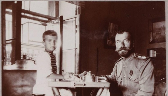 Photos of the Romanov family that you hardly saw