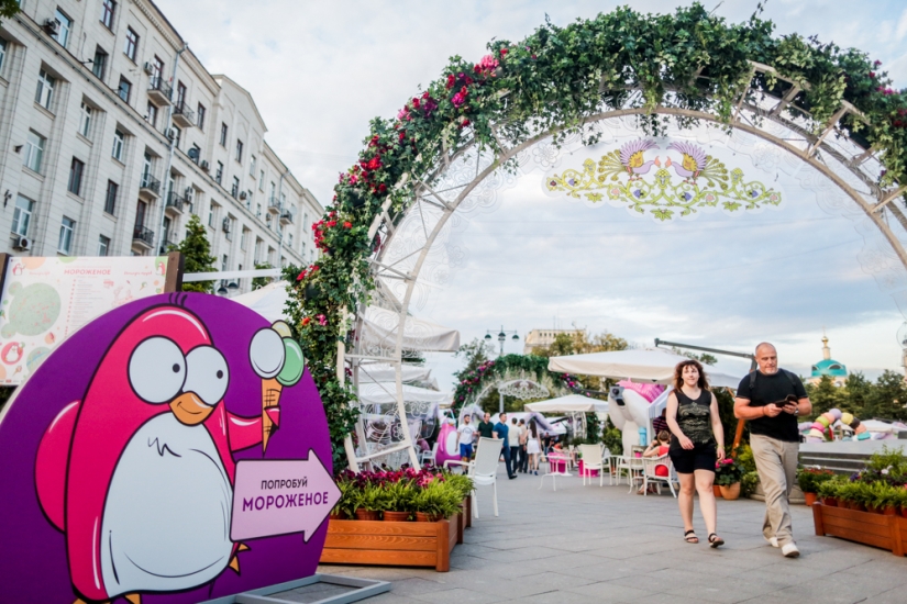 Pingüinos rosados y toneladas de helado en Moscú