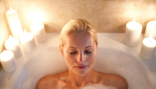 Pleasant with useful: scientists have proved that a hot bath replaces a jog