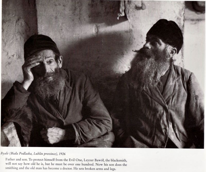 Polish Jews through the eyes of Alter Katzizne. Amazing pictures!