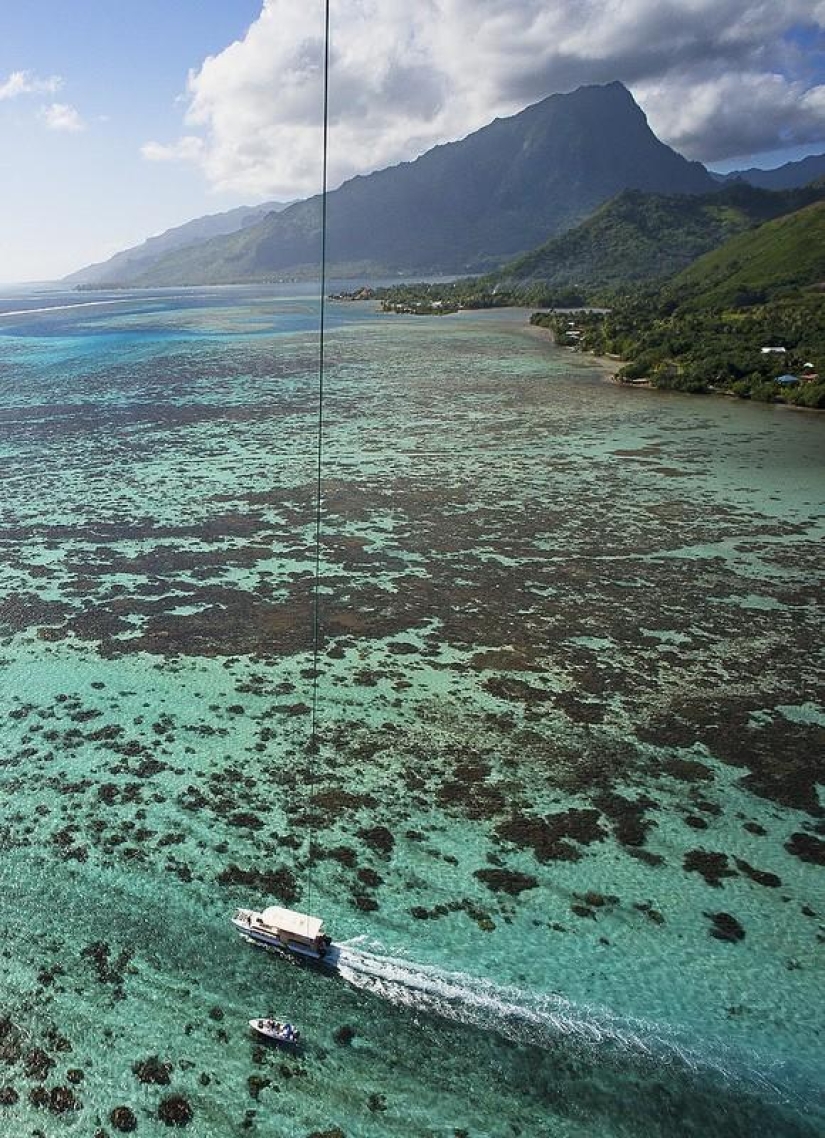 Polynesian paradise from the height of a kite
