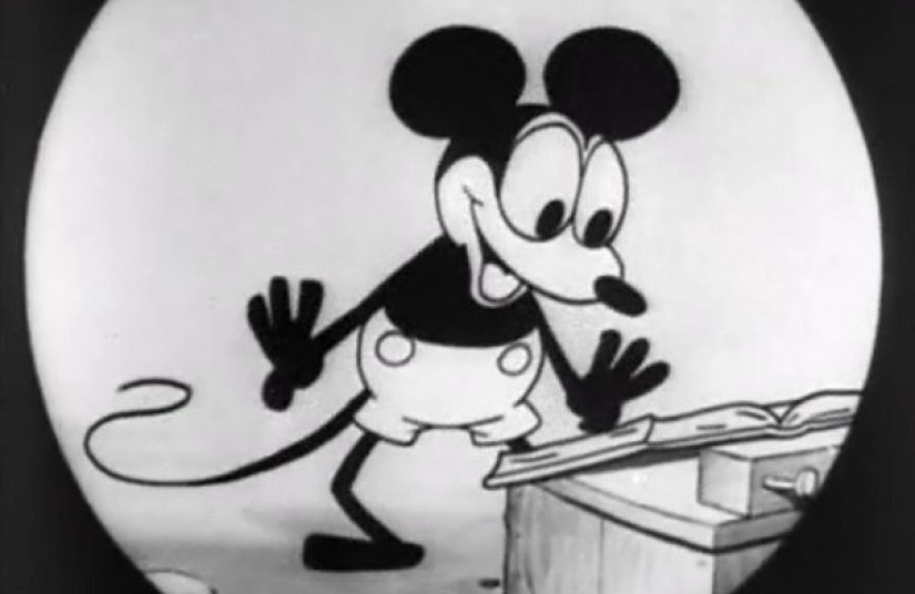 Por qué muchos personajes de dibujos animados de Disney usan guantes blancos