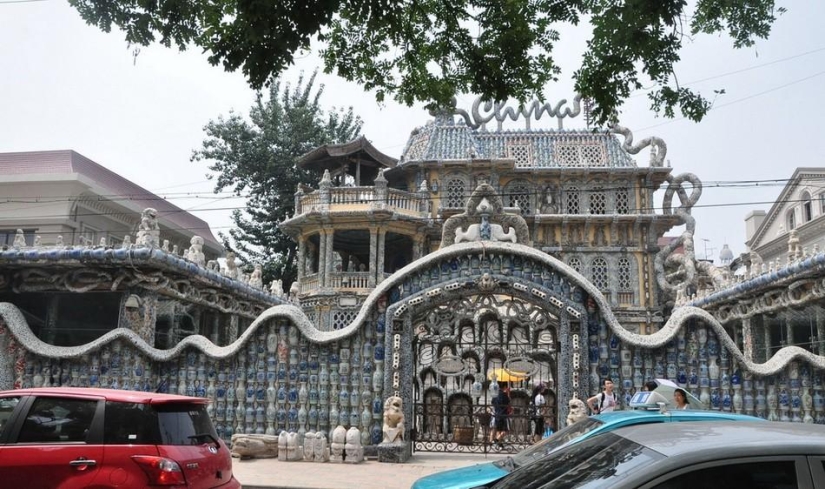 Porcelain Palace in Tianjin