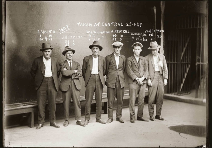 Portraits of criminals in the 1920s