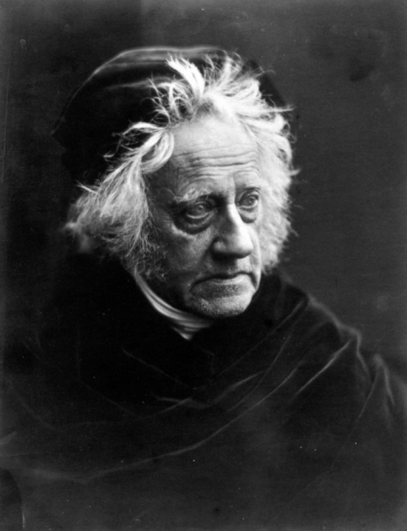 Portraits of Victorian Geniuses by Julia Margaret Cameron