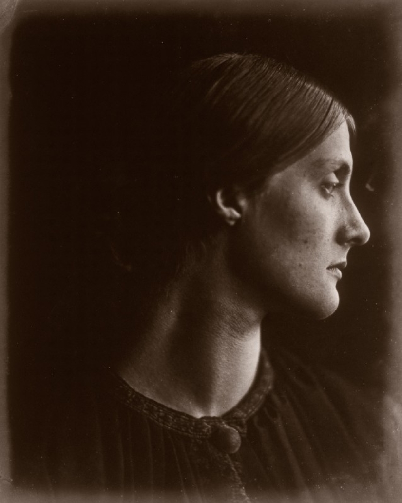 Portraits of Victorian Geniuses by Julia Margaret Cameron