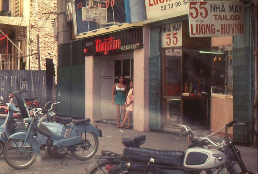 Prostitución durante la guerra de Vietnam en fotografías de las décadas de 1960 y 1970