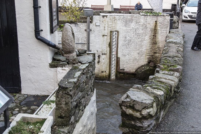 Pueblo pesquero de Polperro en el sur del Reino Unido