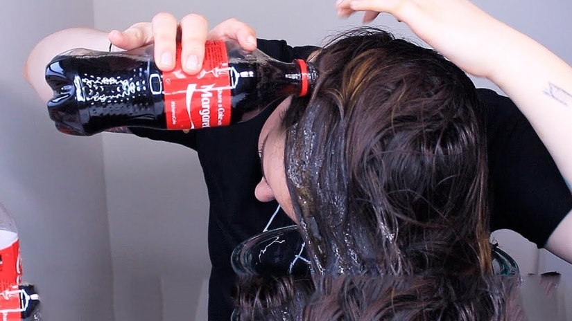 Qué inusual es usar Coca-Cola
