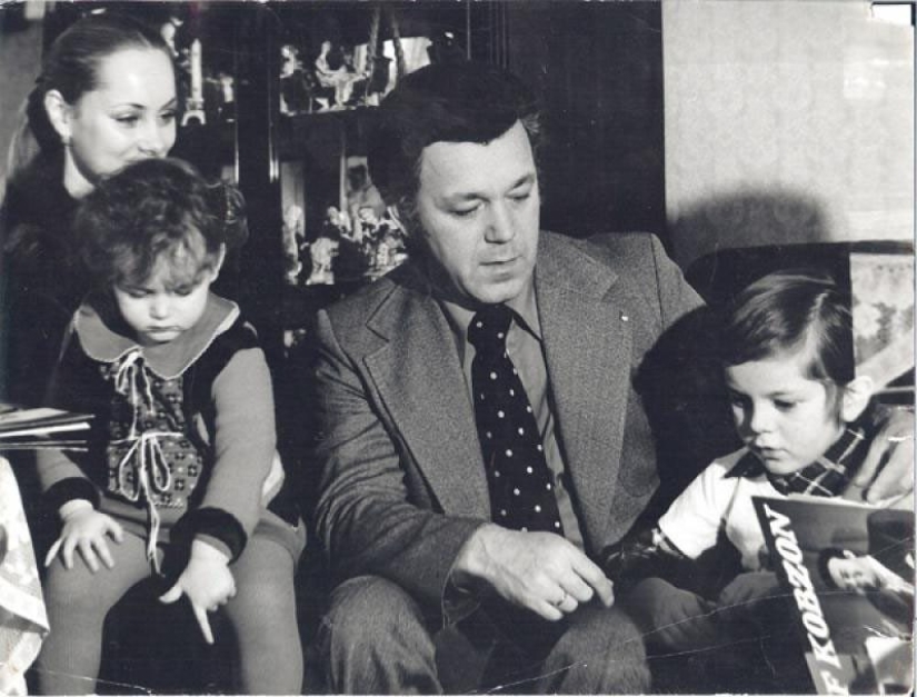 Rare photos in memory of the singer: his childhood, adolescence and youth of Joseph Kobzon