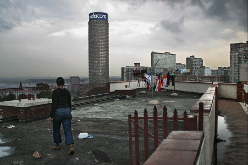 Rascacielos-pozo Ponte City Apartments: los más altos y problemáticos de África