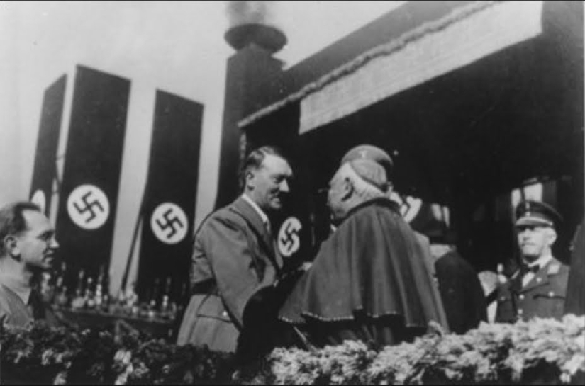 "Rat trails" of the Vatican: how the Catholic Church saved the Nazis