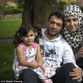Refugiados sirios que se establecieron en una isla escocesa se quejan de la abundancia de ancianos