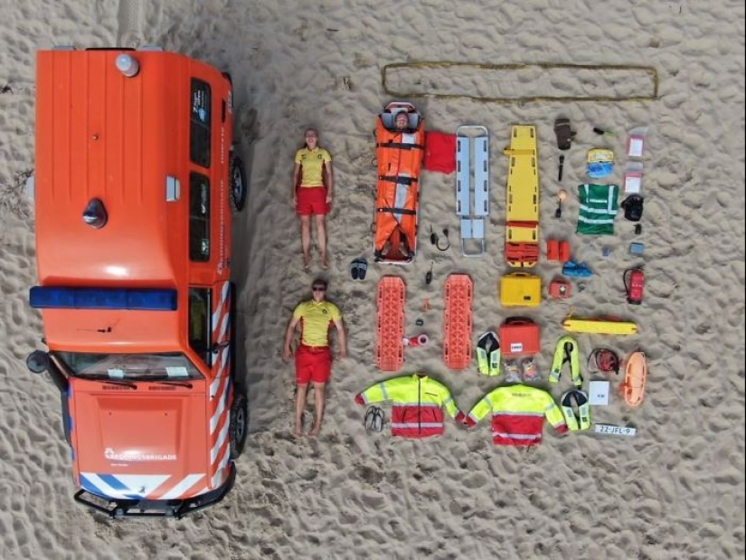 Rescue vehicles, medics, firefighters and their contents