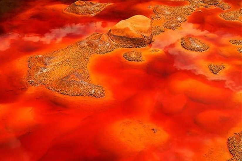 Rio Tinta: &quot;Martian&quot; river on Earth